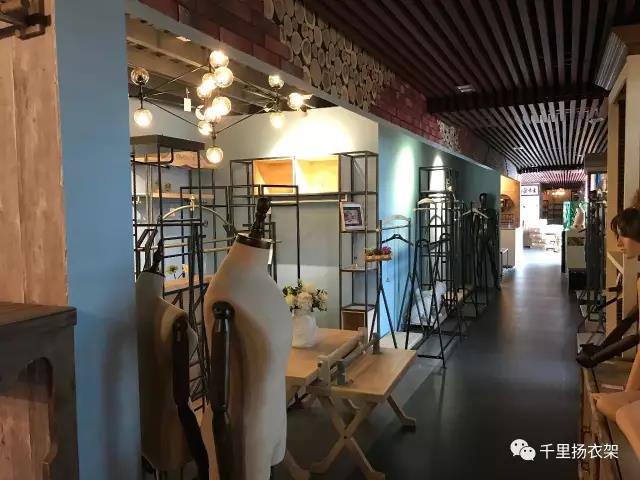 模特道具装修供应商——中山市千里扬服装道具展示