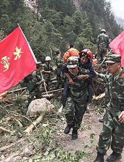 九寨沟地震后续：VR地震馆火了……