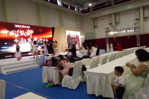 上海徐汇区灯箱发光字制作公司
