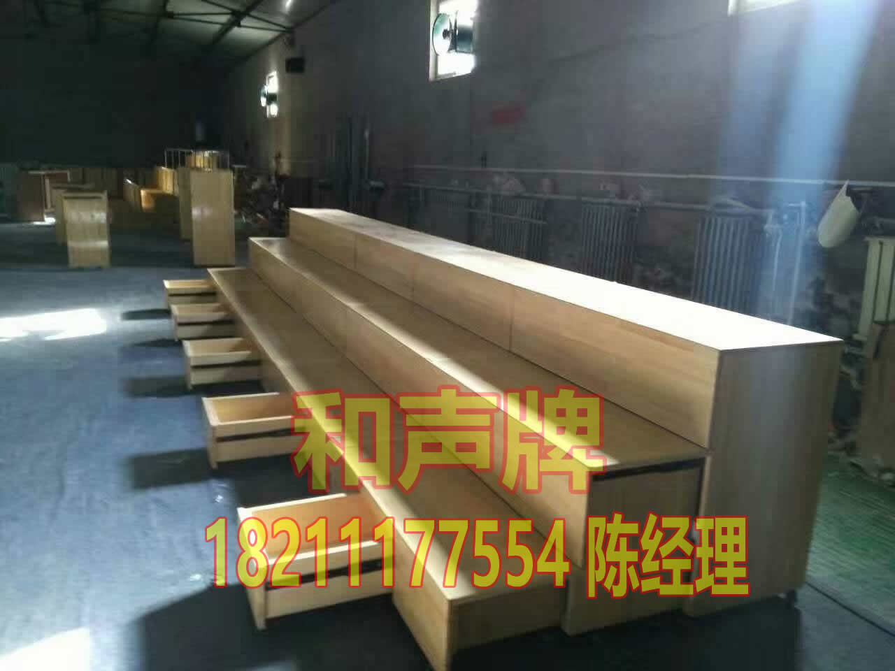 北京音樂教室用可移動伸縮合唱臺 樟子松實木合唱臺階