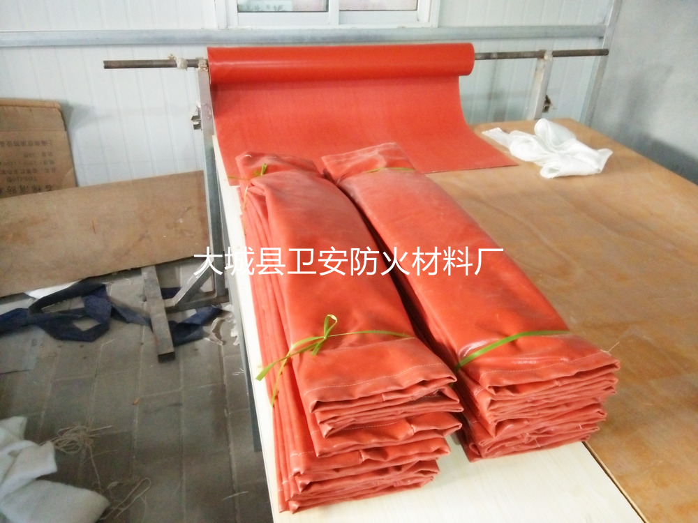硅鈦合金防火布A1級(jí)耐高溫風(fēng)筒防火軟連接原始圖片3