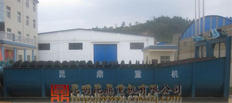 昆鼎重機廠家加工機械配件_非標件配件_路橋建設零部件_鐵路建設零部件
