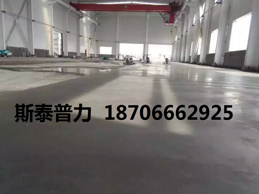  菏澤金剛砂耐磨地面材料價(jià)格為什么上調(diào)原始圖片2