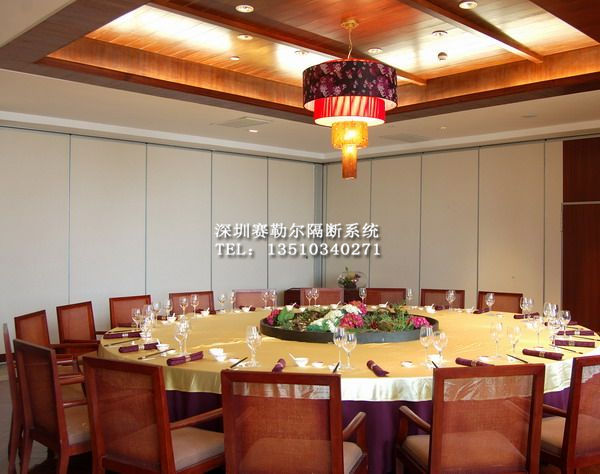 賽勒爾深圳龍華區折疊屏風隔斷廠家直銷