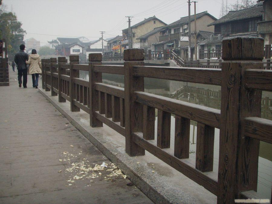護欄價格、水泥圍欄價格