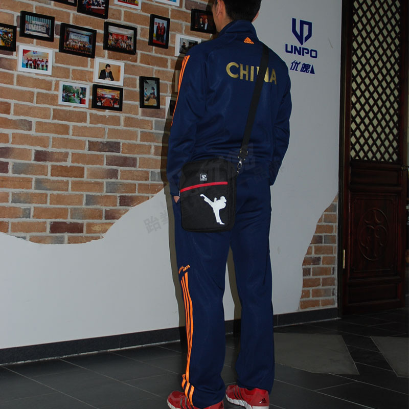 優(yōu)魄兒童跆拳道服活動(dòng)禮品跆拳道斜挎包背包紀(jì)念品跆拳道用品 原始圖片3