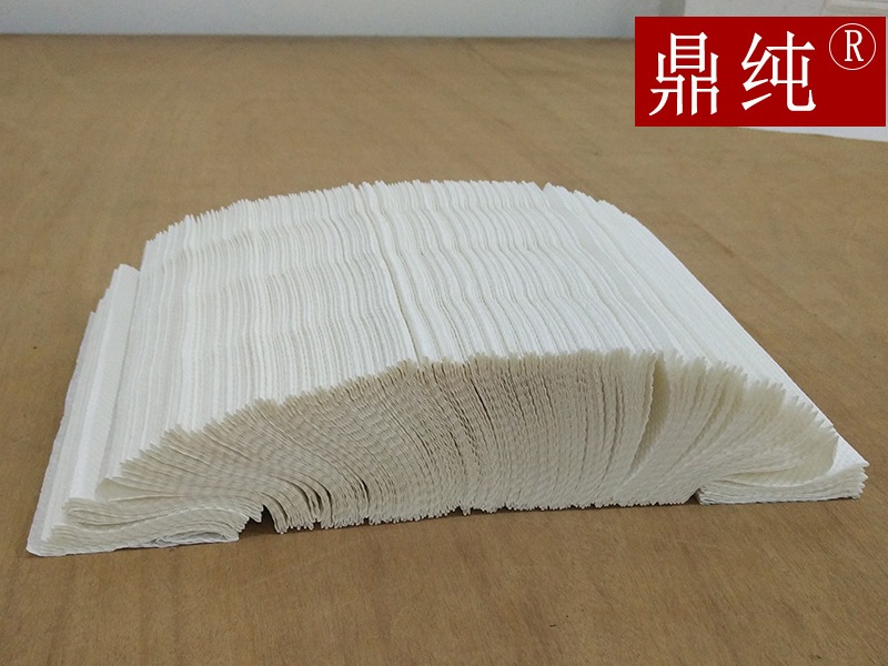 鼎純衛(wèi)生用品廠供應(yīng)同行中高xjb的盒裝廣告餐巾紙_潮州廣告盒抽紙