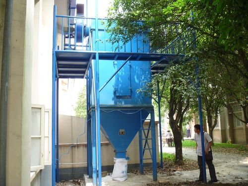 供應(yīng)粉碎機(jī)dmc-160布袋除塵器