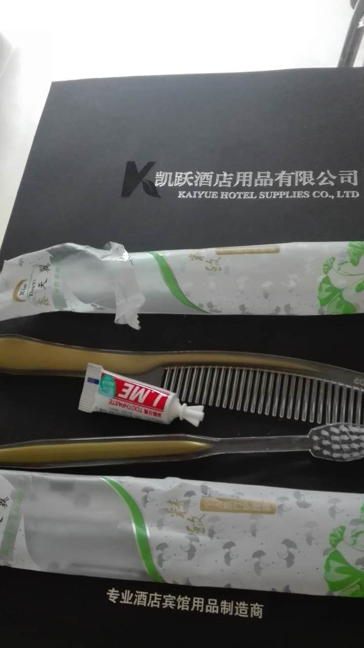 酒店賓館牙刷牙膏