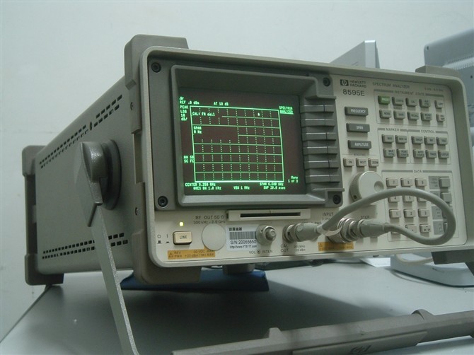 回收Agilent8595E