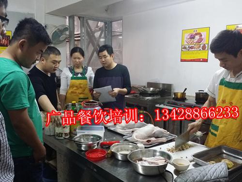 哪里可以學(xué)習(xí)脆皮烤鴨,廣州烤鴨培訓(xùn)班原始圖片3
