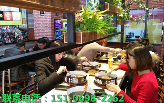 板燒廚房鐵板飯加盟 90秒出餐,1-2人即可開店