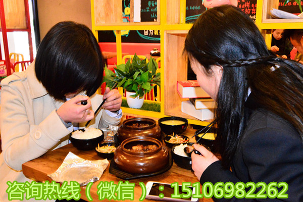 酸菜魚米飯加盟費用預算  漁遇上魚藤椒魚飯品牌怎么樣