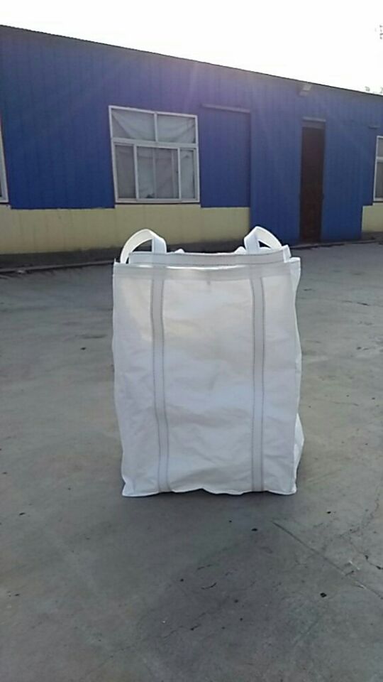 鶴壁翔宇塑料專業做中gd集裝袋----噸包。質量保證！