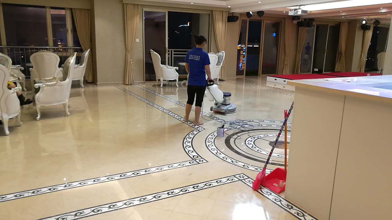 法戈養生酒店的開荒保潔，拋光打蠟晶面養護
