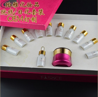 祛斑套装化妆品OEM化妆品加工广受好评的护肤品加盟,行业前10的