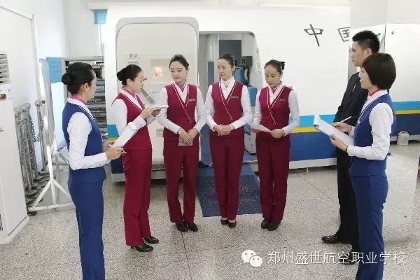 軌道運(yùn)營(yíng)與管理培訓(xùn)就來(lái)女校航空招生，鄭州軌道交通運(yùn)營(yíng)與管理專業(yè)哪個(gè)學(xué)校好