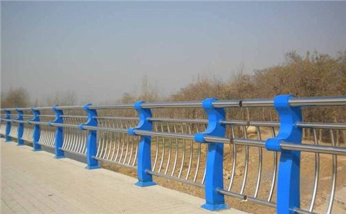 步行街護(hù)欄*步行街護(hù)欄生產(chǎn)*步行街護(hù)欄生產(chǎn)廠家*廣奧供