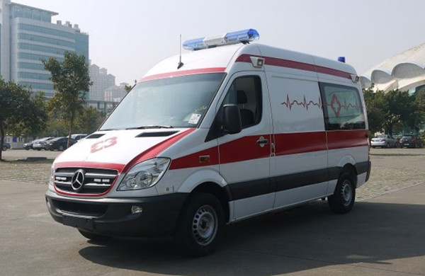 廣東口碑好的地區(qū)救護(hù)車出租公司_救護(hù)車出租公司