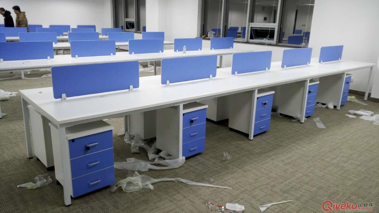 天津辦公桌 天津板式工位桌 培訓桌屏風定做原始圖片2