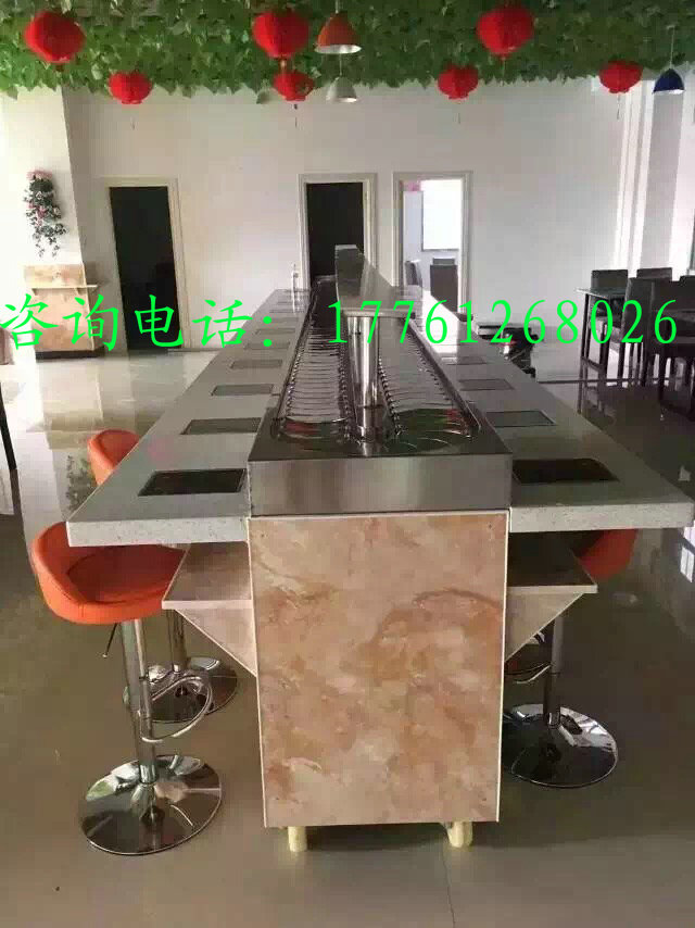 陜西回轉(zhuǎn)串串火鍋機器設(shè)備廠家地址原始圖片3