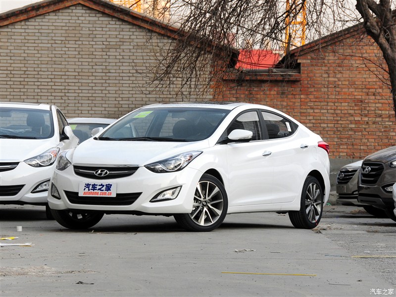 汽車租賃：現(xiàn)代朗動費用價格——烏魯木齊旅游租車網(wǎng)