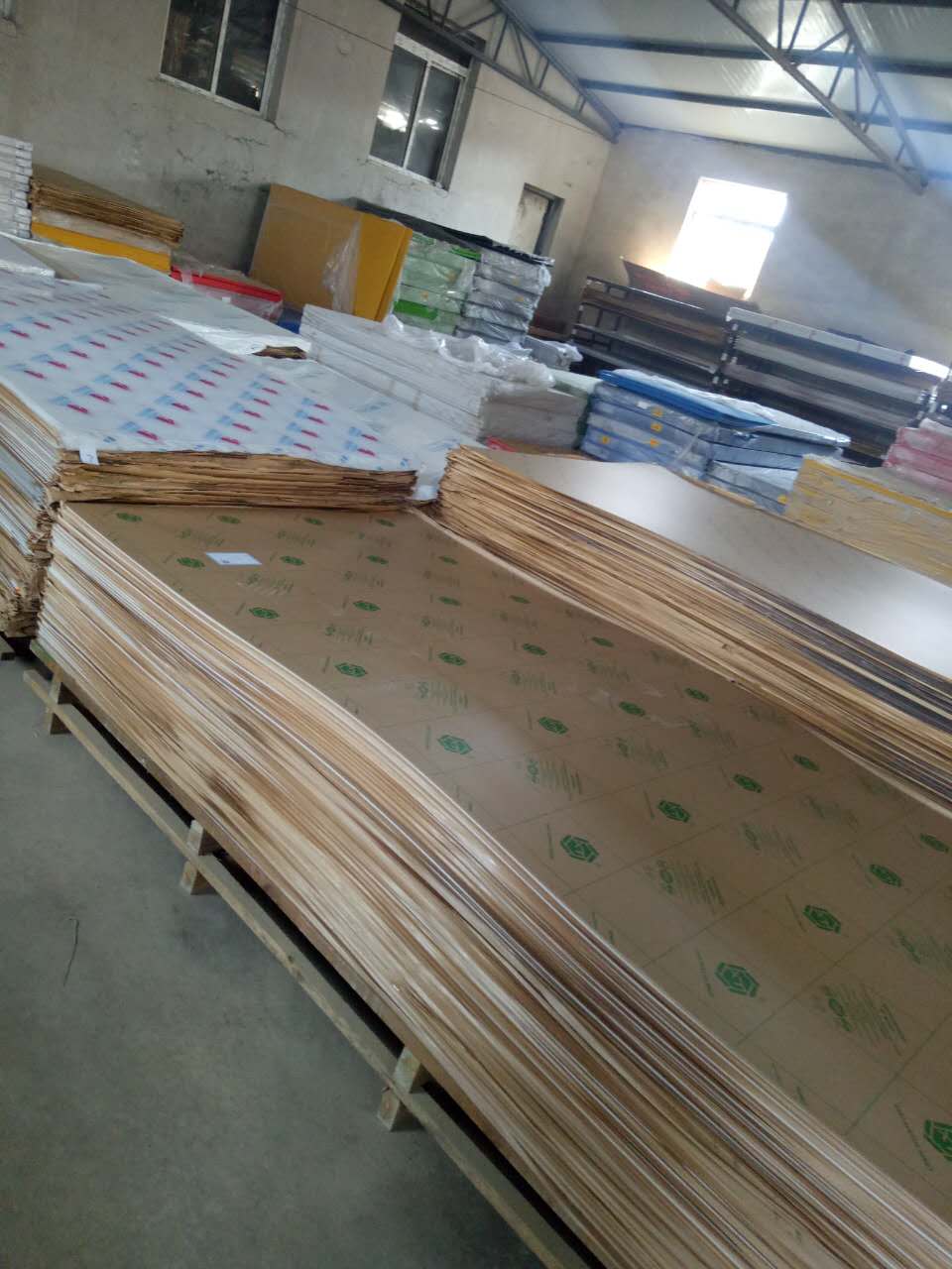 沈阳胜达广告材料批发商行