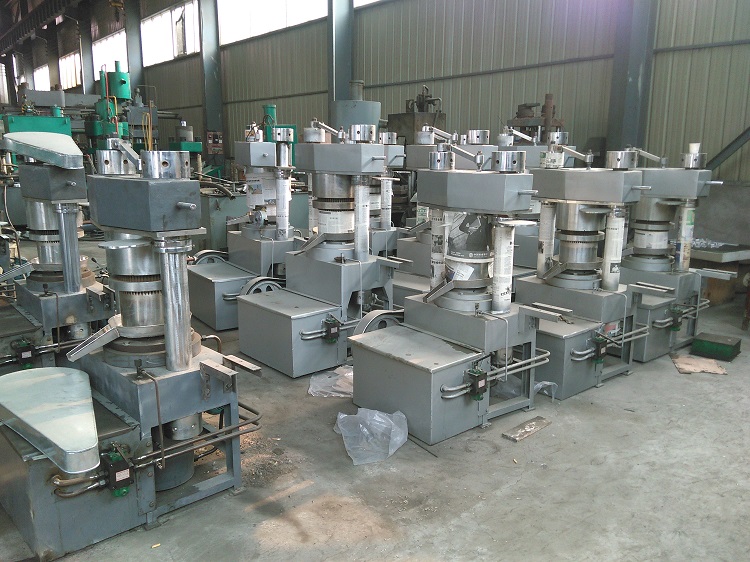 廠家銷售液壓芝麻榨油機(jī)全自動(dòng)液壓香油機(jī)型號(hào)齊全優(yōu)質(zhì)純正b