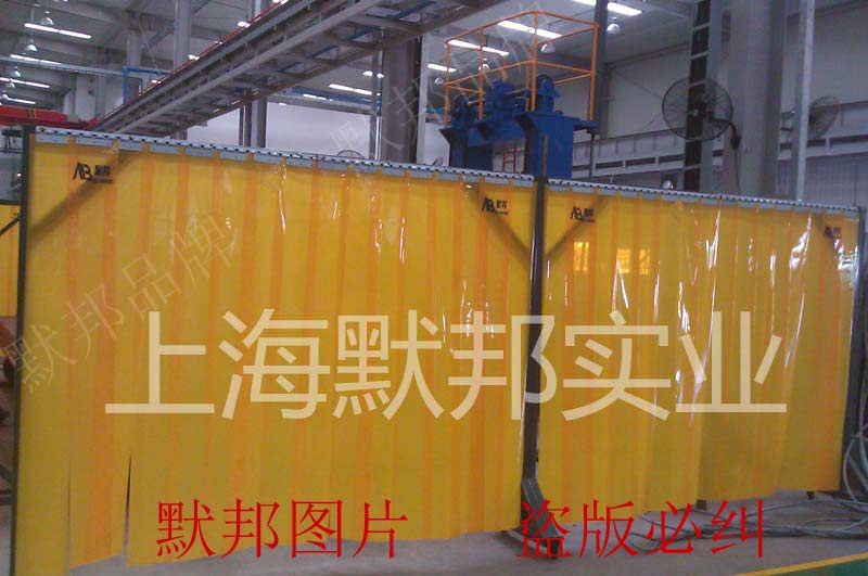 专业提供高品质防紫外线软门帘，焊接屏带