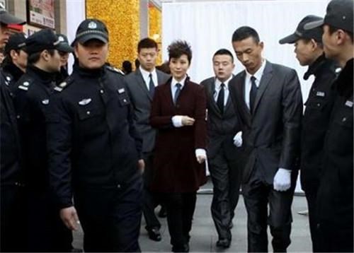 上海單位保安服務(wù) 保安服務(wù) 單位保安服務(wù)費(fèi)用 泰閣供