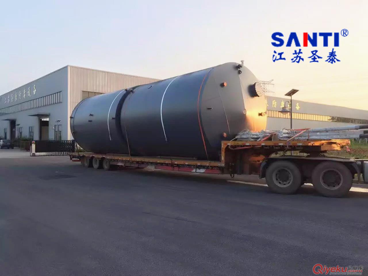 鹽酸儲罐  雙氧水儲罐  防腐儲罐  聚乙烯塑料罐滾塑特厚級零焊縫
