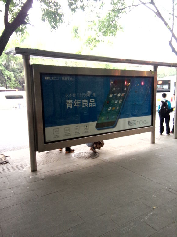 成都候車亭站牌廣告位哪家資源供應原始圖片3