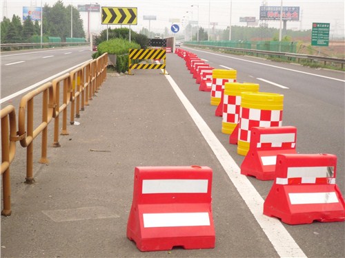 高速公路交安工程 高速公路機(jī)電工程 交通工程 路博士供