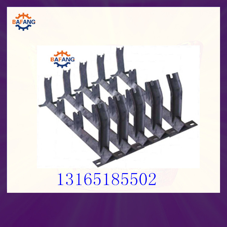 礦用機械配件托輥支架價格