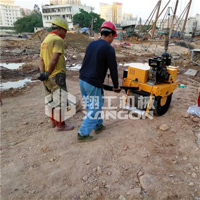 雙鋼輪振動壓路機廠家直銷價格原始圖片3