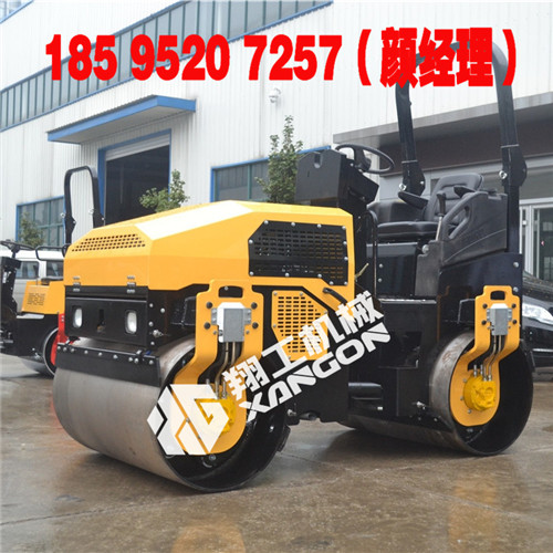 FYL1200型壓路機(jī)  FYL1200自行式雙鋼輪壓路機(jī)原始圖片2
