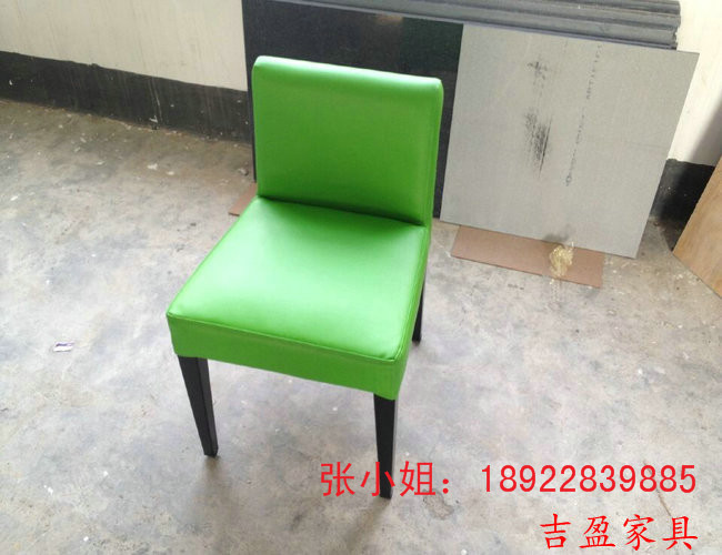 翻身餐廳桌椅定做，橫崗烤肉店桌椅卡座實(shí)拍圖廠家原始圖片2