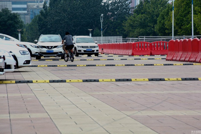 公路減速帶廠家直銷