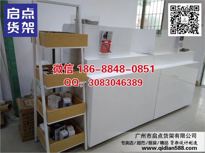 便利店貨架,優(yōu)宿優(yōu)品貨架,名創(chuàng)優(yōu)品貨架如何做到賣場陳列提升檔次原始圖片2