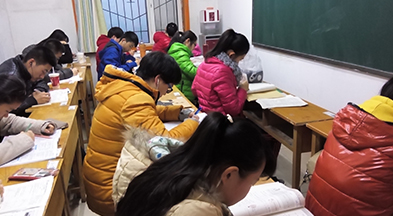 高遠培訓(xùn)學(xué)校提供口碑好的高考培訓(xùn)：段老師