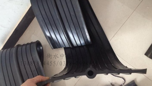  封閉式環(huán)形中埋橡膠止水帶