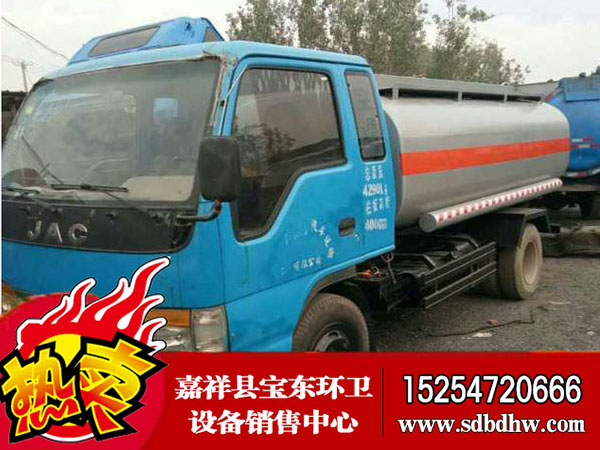 廠家直銷道路清掃車 機械干掃車 品牌全 價格優  低價處理二手掃路車