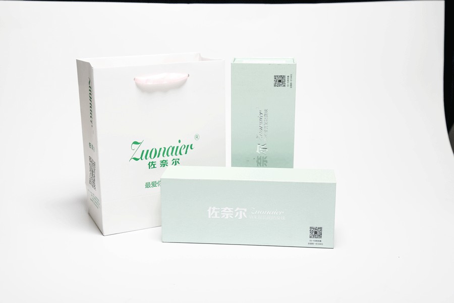 佐奈爾專業提供的文胸：防下垂女士文胸