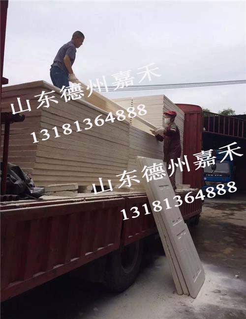 山東門芯板加工機械操作流程 氧化鎂防火板生產(chǎn)線