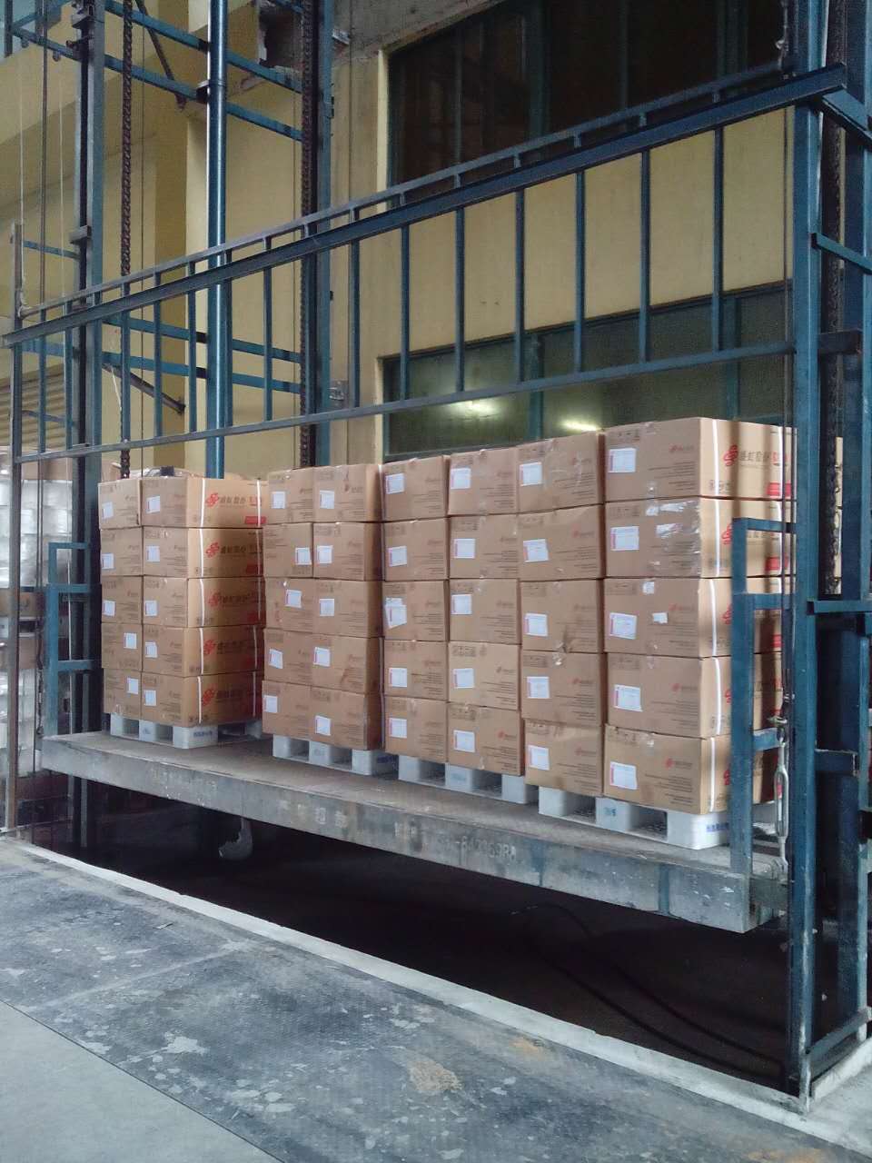 海南升降傳菜機 山東銀象升降機械供應(yīng)熱銷升降傳菜機