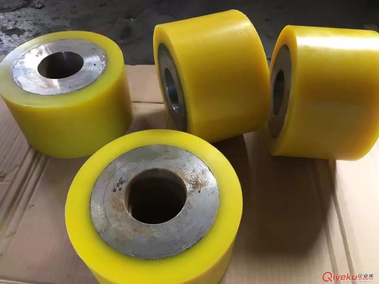 供應北京機械設備用傳動膠輪聚氨酯包膠掛膠加工