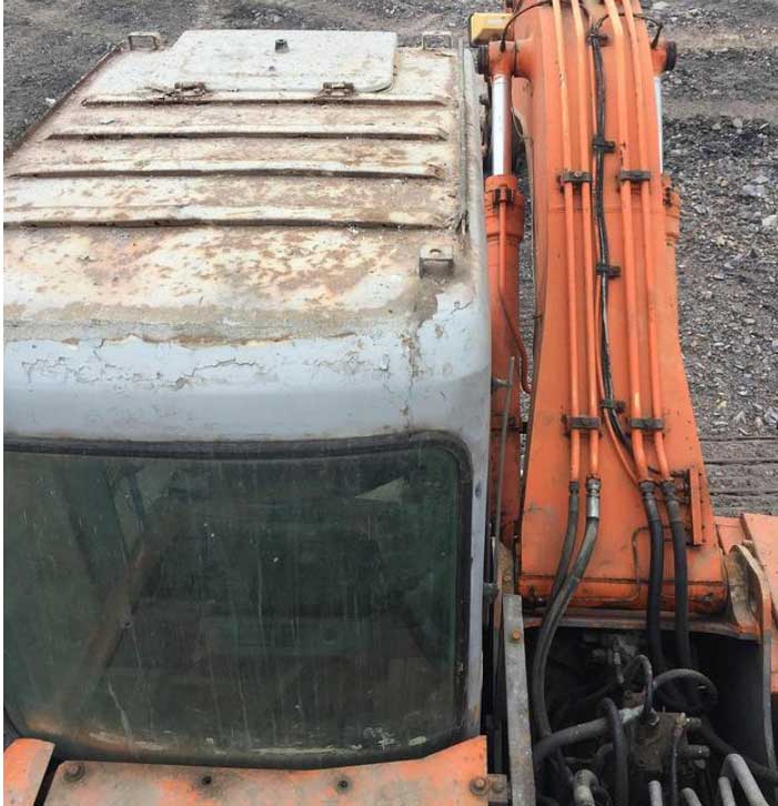 二手日立110挖掘機(jī)