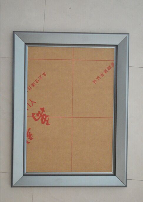 供應(yīng)通州精美鋁合金油畫展覽框?qū)Ｓ脇圖書館制度邊框型材批發(fā)原始圖片3