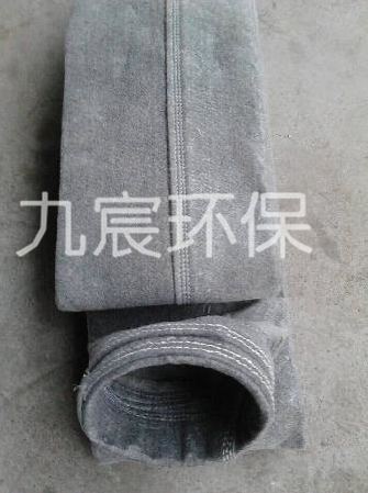 廠家低價供應滌綸除塵布袋質量有保障