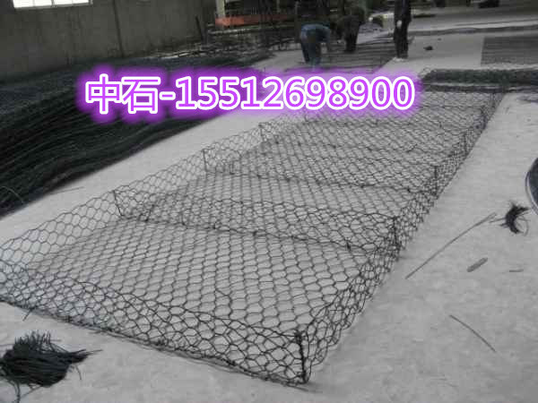 雷諾護(hù)墊廠(chǎng)家 雷諾護(hù)墊公司 安平規(guī)模{zd0}雷諾護(hù)墊工廠(chǎng)